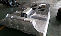 Three bidirectional cutting blade